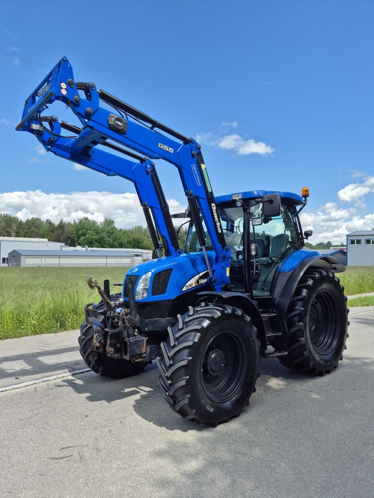 New Holland TS110A mit Druckluft & Motorenbremse