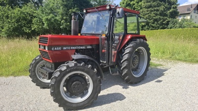 Traktor Case IH 685 A