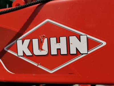 Kuhn GF 8702 portée pirouette