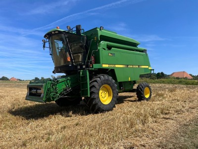 John Deere 2056 HM Hillmaster