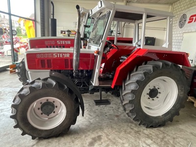 Steyr Traktor 8065