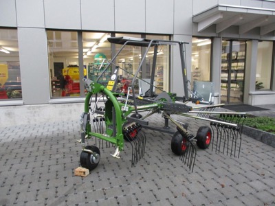 Schwader Fendt Former 391 DN