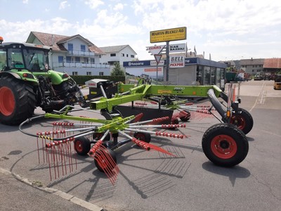 Doppelkreiselschwader CLAAS Liner 2600 Trend