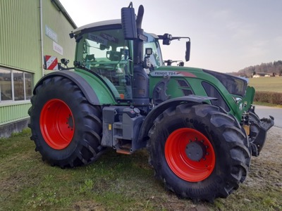 Fendt 724 S4 Profi+