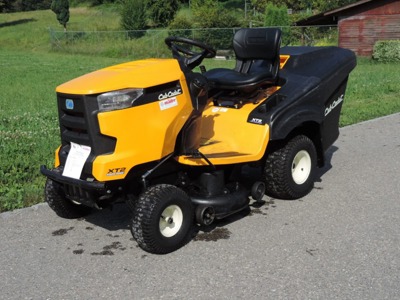 Cub Cadet, Rasentraktor XT2 PR95