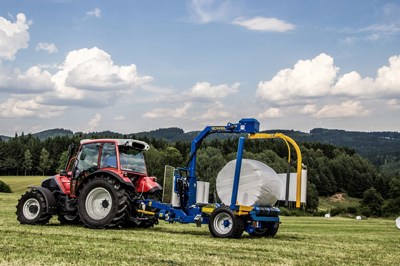 Rundballen Wickelmaschine G2020 **Frühbezug**