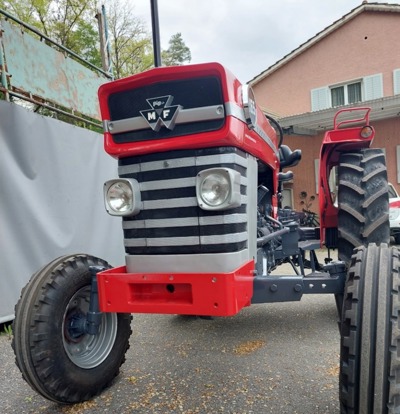 Massey-Ferguson 165, 57 PS