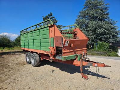 Scalvenzi Tandem Häckselwagen/Silierwagen/Dosierwagen