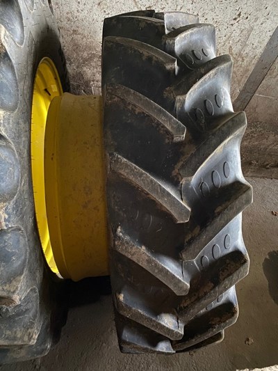 Doppelrad System Schaad 480/80R42 mit BKT Pneu passend zu Grundbereifung 650/65R42