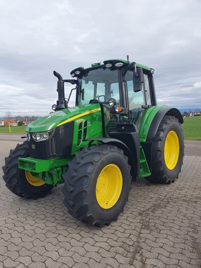 John Deere 6110M / Autopower / Grünladtraktor