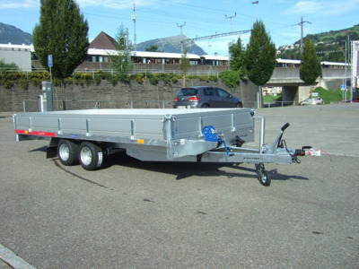 Temared Carplatform 4120 3000Kg mit Aluboden und Bordwände