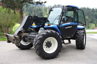 Teleskoplader New Holland LM415A