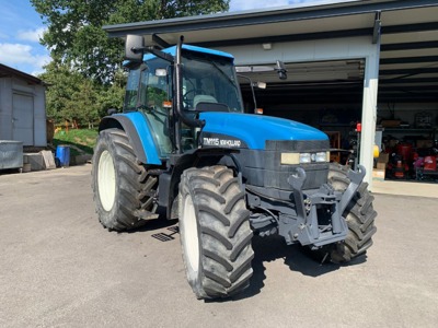 Traktor New Holland TM 115