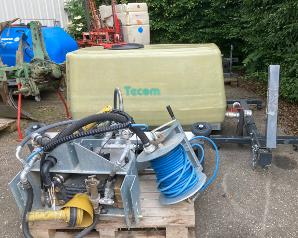 Wassertank Tecom 1500 Liter mit Pumpe