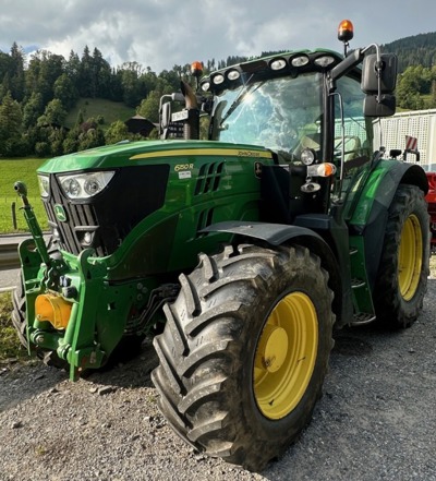 John Deere 6150R