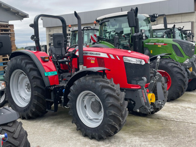 Massey Ferguson 4709 Plattform / Mühlethaler Technik AG