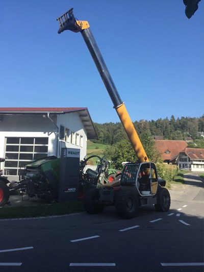 Teleskoplader Liebherr TL 445-10