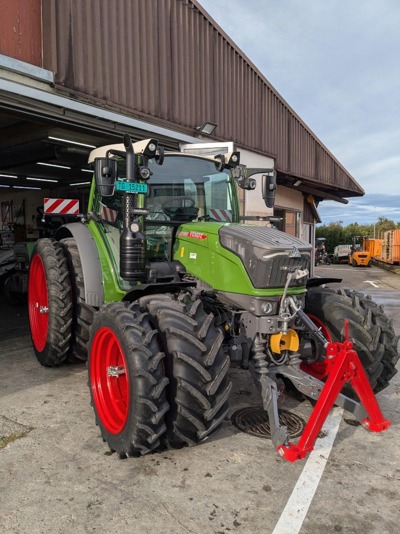 Traktor Fendt 211