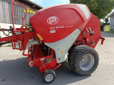 Rundballenpresse Lely