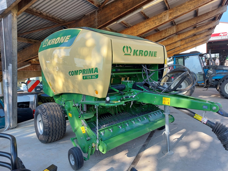 acedbea6-f41e-4857-85e9-477d600c83d1-Krone Comprima F125 XC (8).jpg