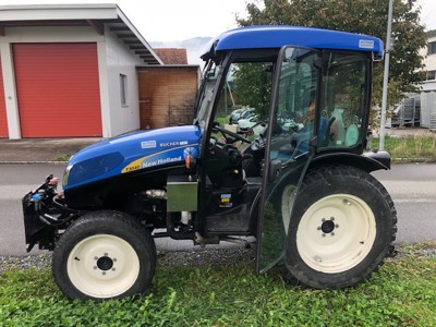 New Holland T3040