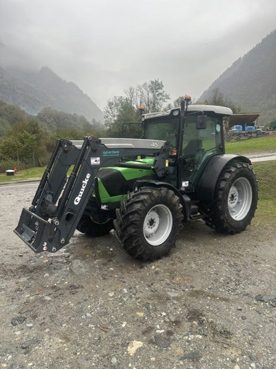 Deutz - Fahr Agrofarm 430 PL mit Frontlader