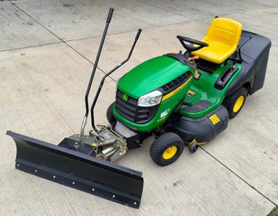 John Deere X155R