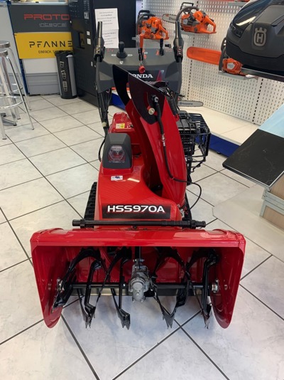 DEMO Honda HSS 970 AET Schneefräse