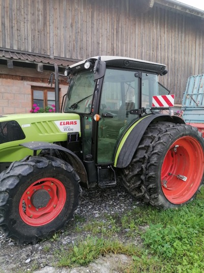 Claas Elios 230