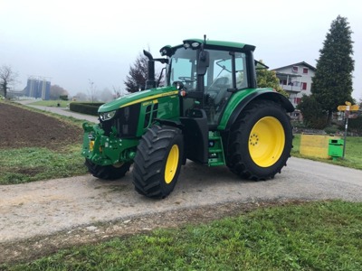 John Deere 6120 M Stufenlos Abverkauf Demotraktor