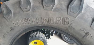 Pneu  Trelleborg 540/65R28 TM800