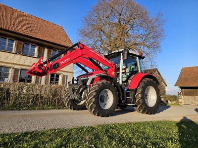 Massey Ferguson 5S 145 Exklusiv