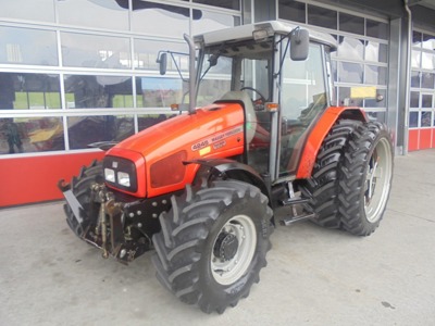 Massey Ferguson 4245