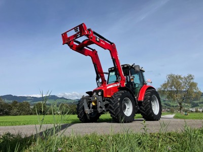 Massey Ferguson 5435-4 Dyna 4