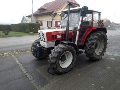 Traktor Steyr 8065 a