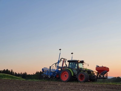 CLAAS Atos 230 mit RTK Lenksystem