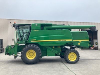 John Deere W540