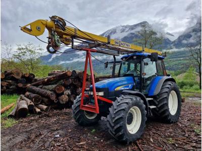 New Holland TM 155 mit Valentini V400