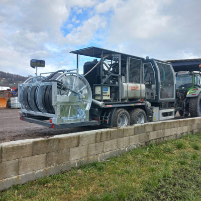 Verschlauchungsanlage mit Dieselmotor