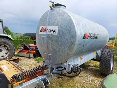 Tonneau à eau 5'200 litres freins à air