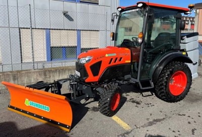 Tracteur Kubota LX401 de déneigement