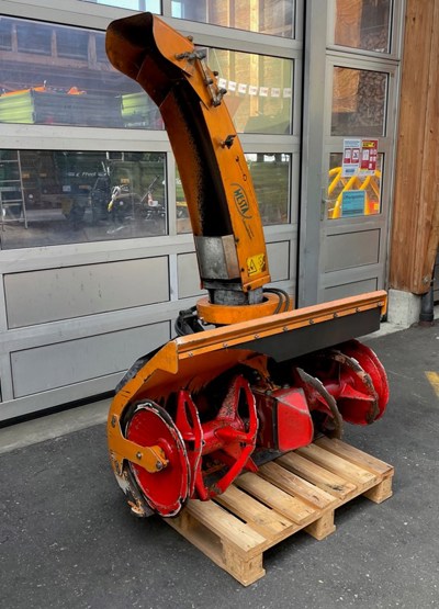 Westa Traktor Schneefräse 120 cm  (von Kommunal Traktor John Deere)