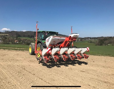 Einzelkornsämaschine Kuhn Planter 3 TI