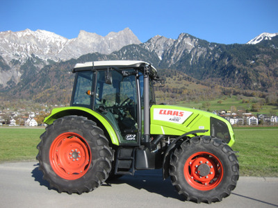 Claas Axos 330 CX