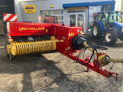 Kleinballenpresse New Holland