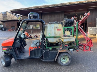 Cushman Turf Truckster mit Fischer Aufbau-Spritze