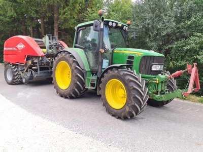 John Deere 6430