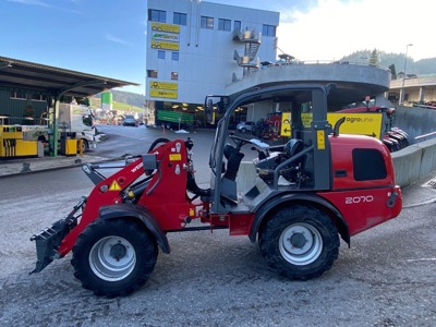 Weidemann Hoftrac 2070 CX 80