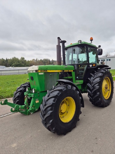 Traktor John Deere 4455 6 Zylinder Perle