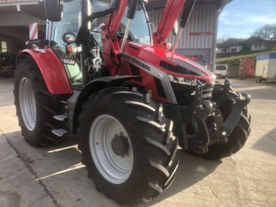 Tracteur Massey-Ferguson 5S.145